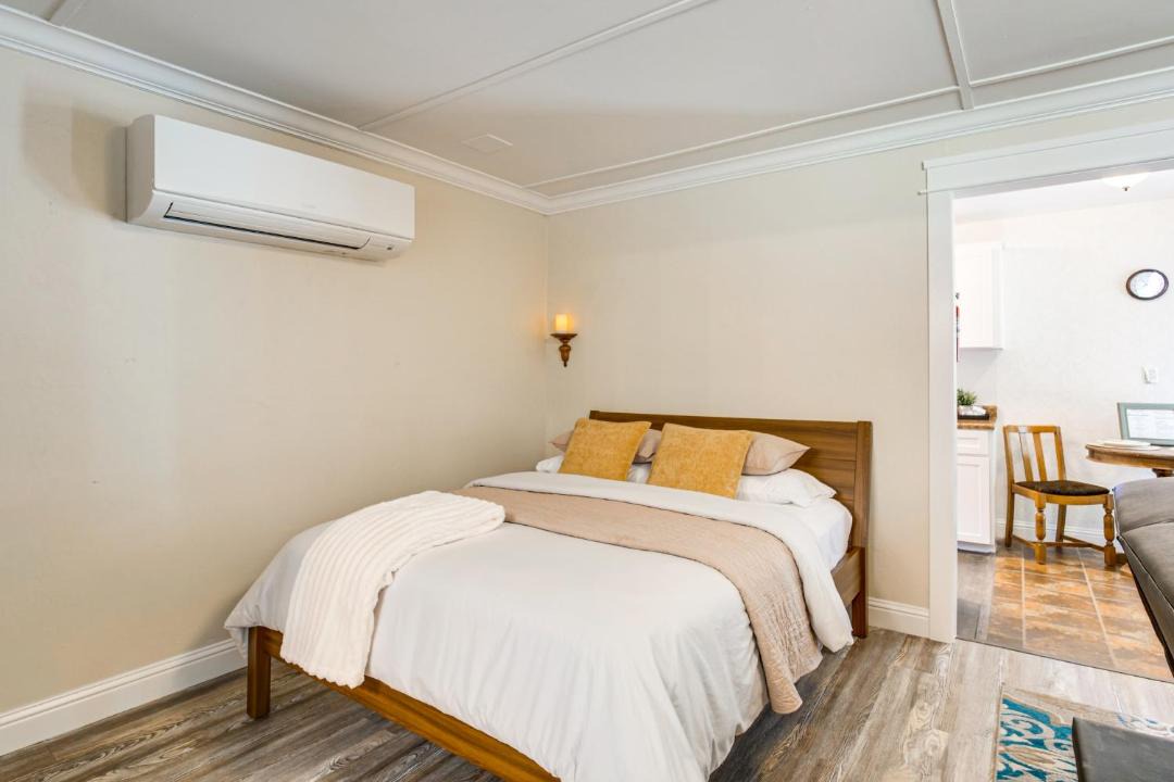 Photo of Bedroom in Klamath Falls