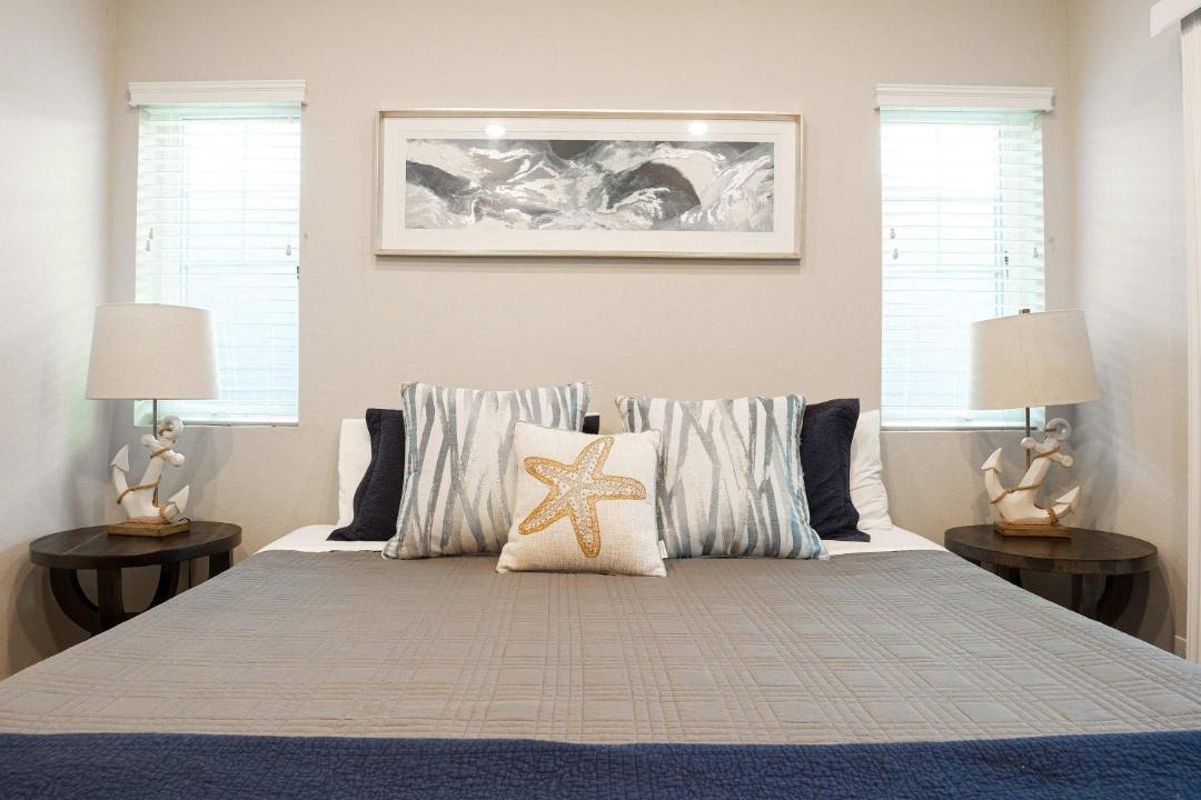 Photo of Bedroom in Mission Beach