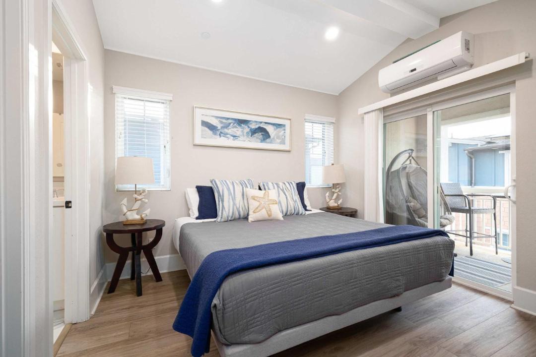 Photo of Bedroom in Mission Beach