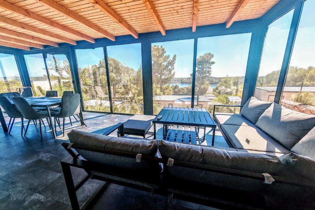 Photo of Patio Balcony in Cove Murtar