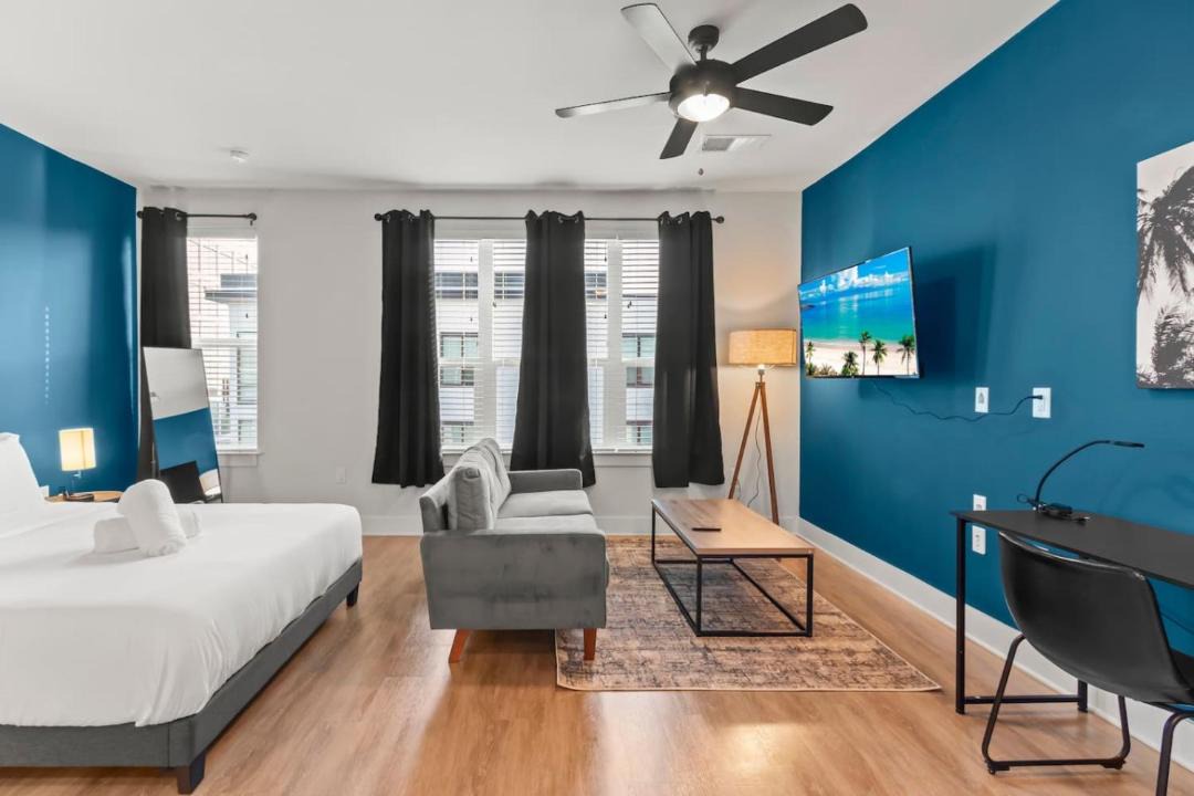 Photo of Bedroom in North Hyde Park