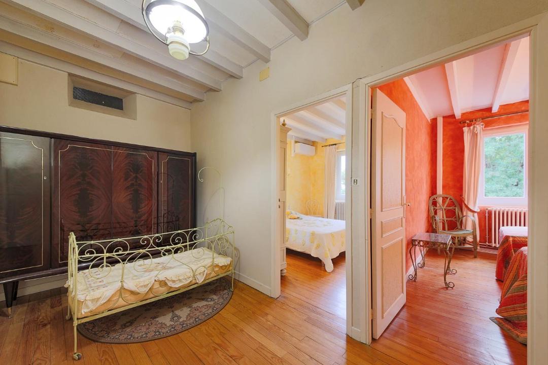 Photo of Bedroom in Puylaurens