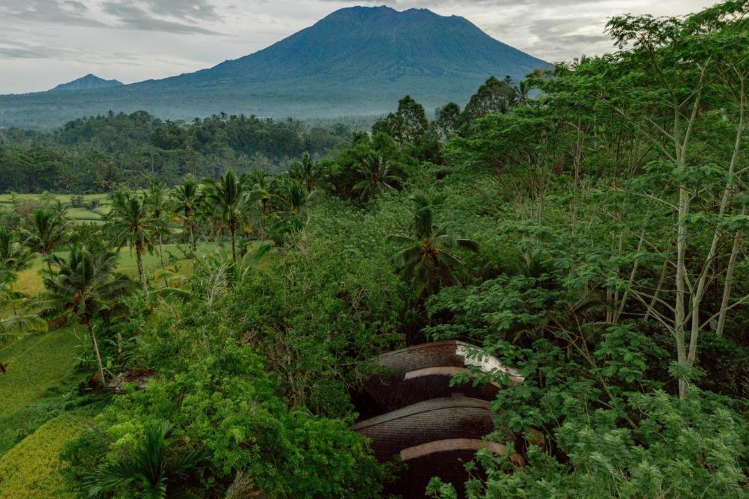 Photo of Others in Selat