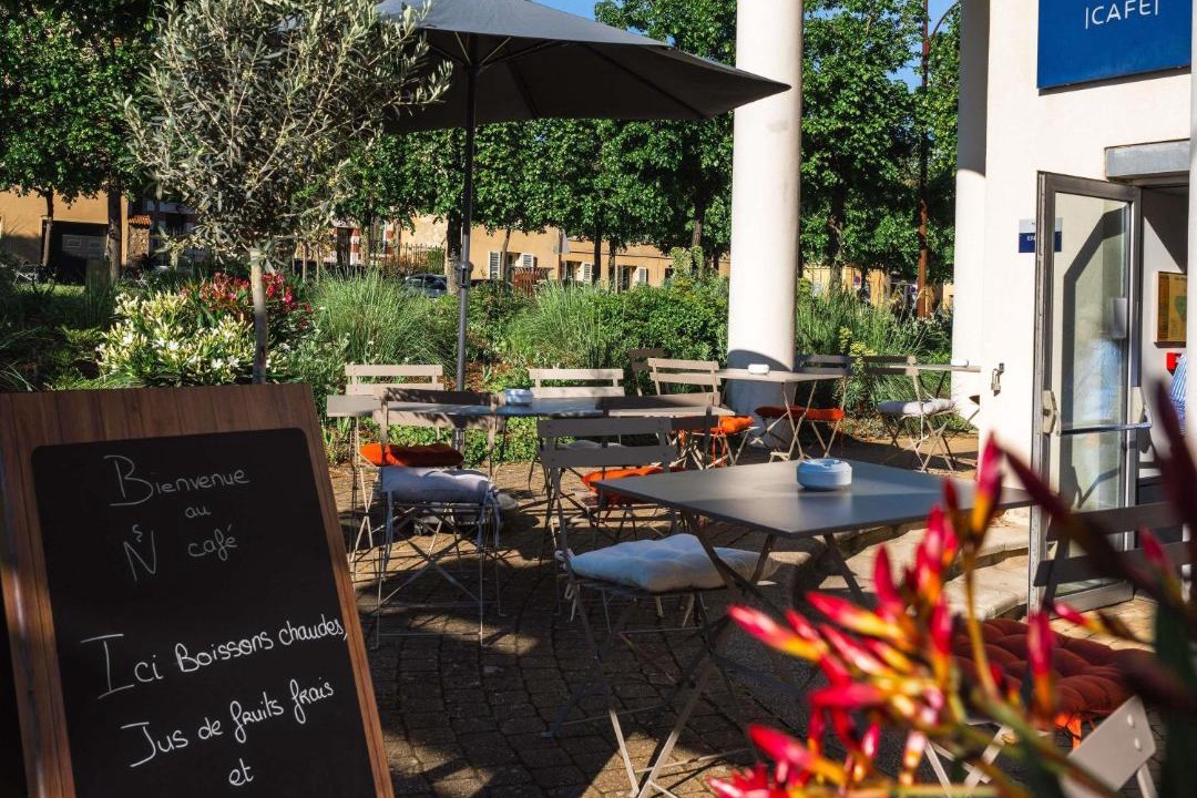 Photo of Others in Notre-Dame