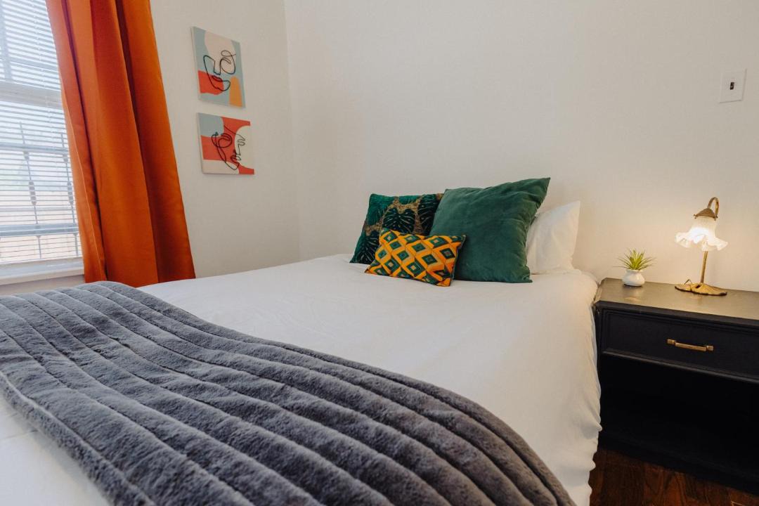 Photo of Bedroom in Crosstown