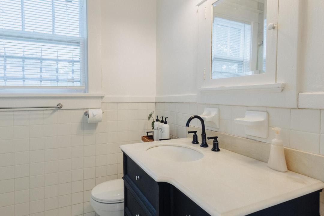 Photo of Bathroom in Crosstown