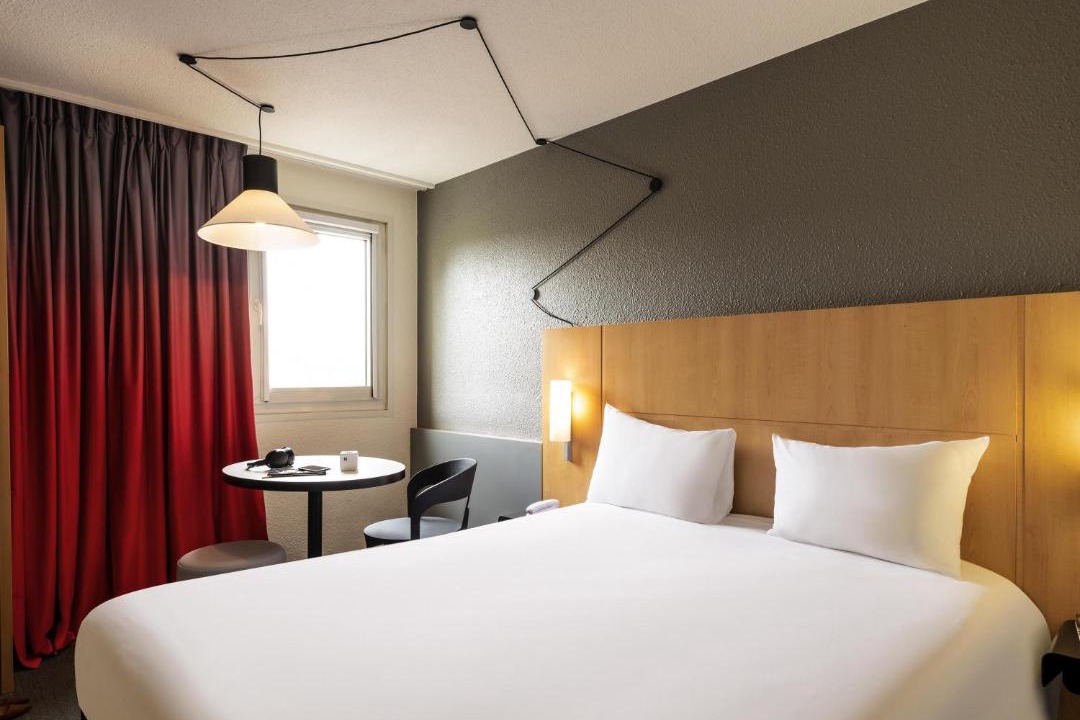 Photo of Bedroom in Cergy