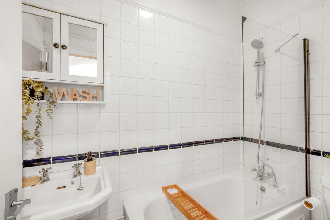 Photo of Bathroom in Croham