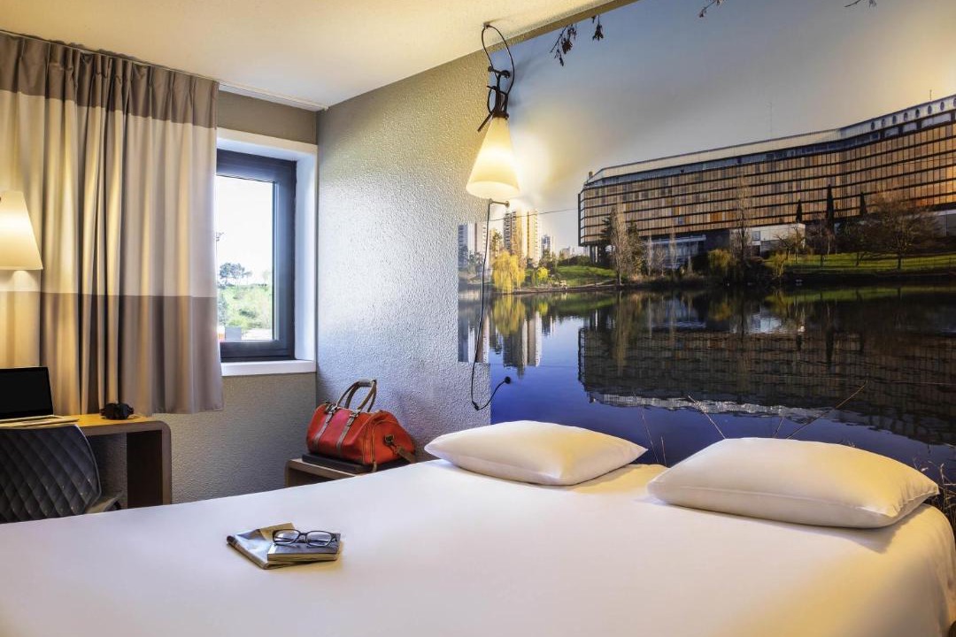 Photo of Others in Creteil