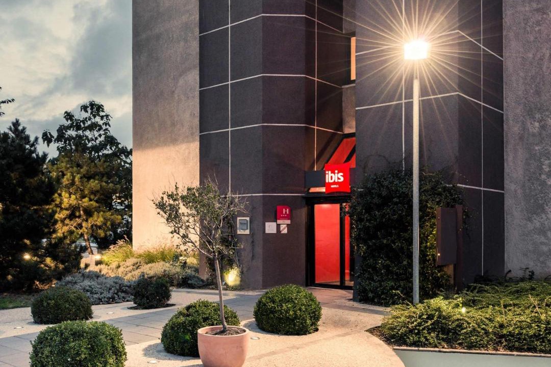 Photo of Others in Creteil