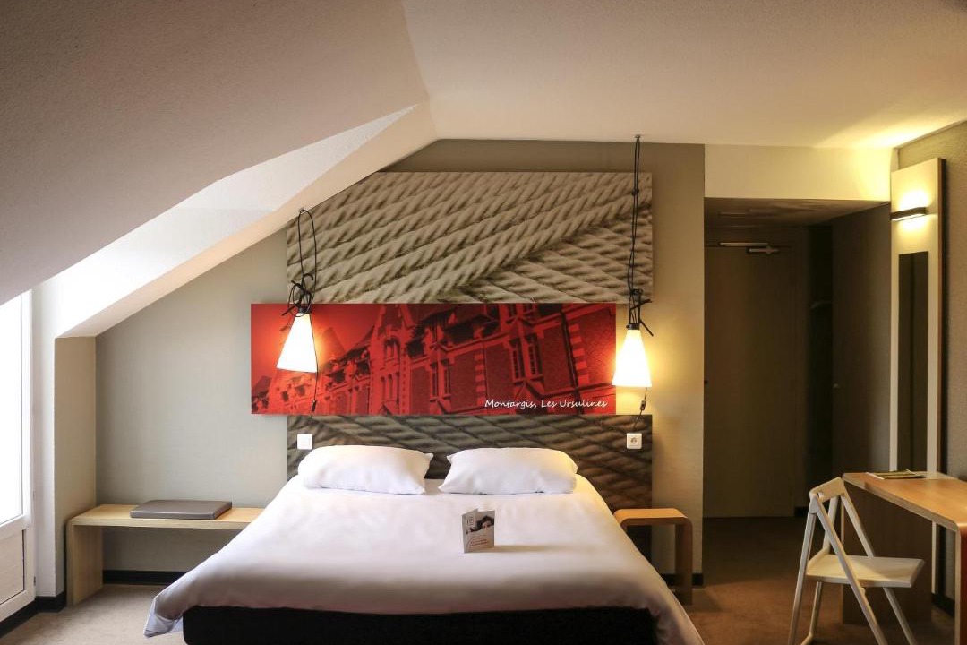 Photo of Bedroom in Montargis