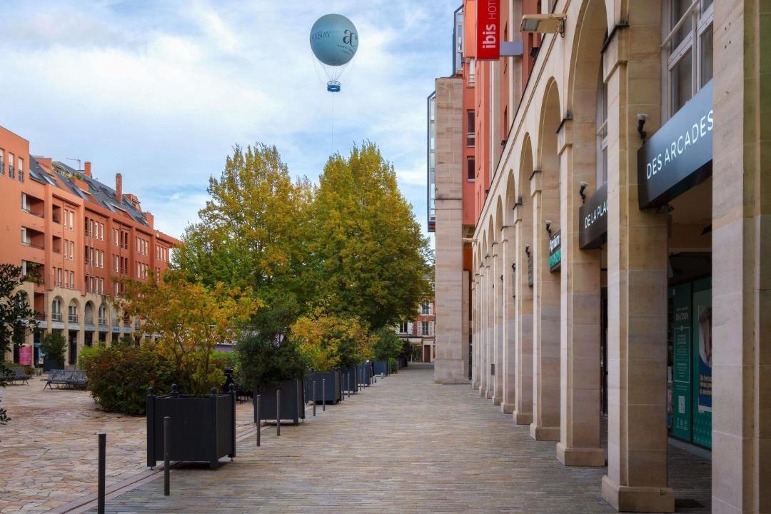 Photo of Others in Epernay