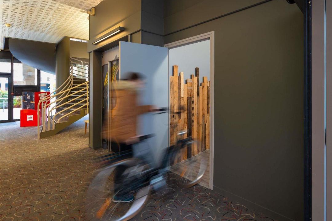 Photo of Others in Epernay