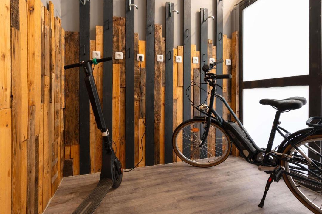 Photo of Others in Epernay