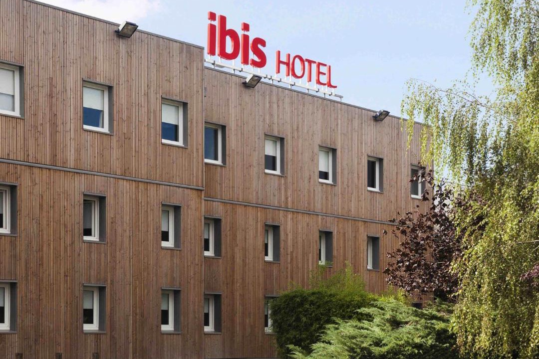 Photo of Buildings in Nemours