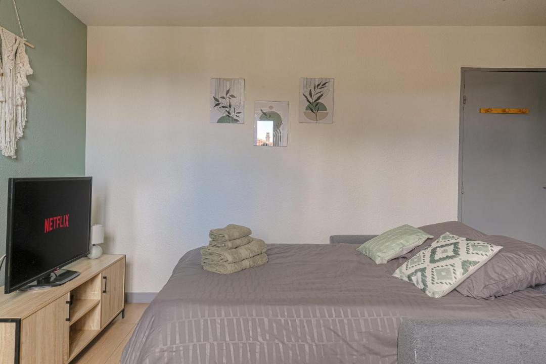 Photo of Bedroom in Saint-Rambert-d'Albon