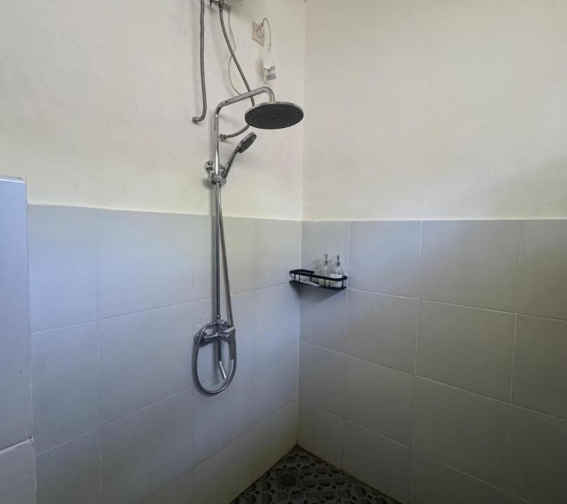Photo of Bathroom in Kecamatan Pringgasela