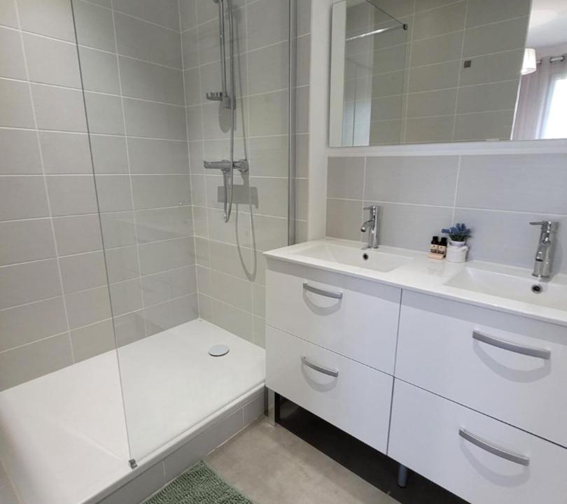 Photo of Bathroom in Maurens