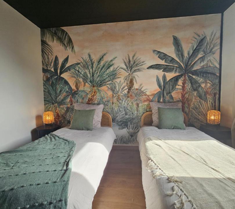 Photo of Bedroom in Lens