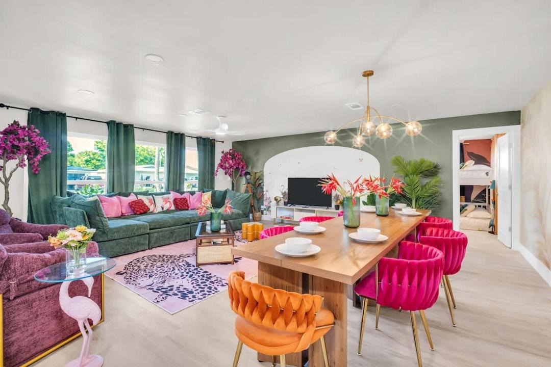 Photo of Livingroom in Seminole