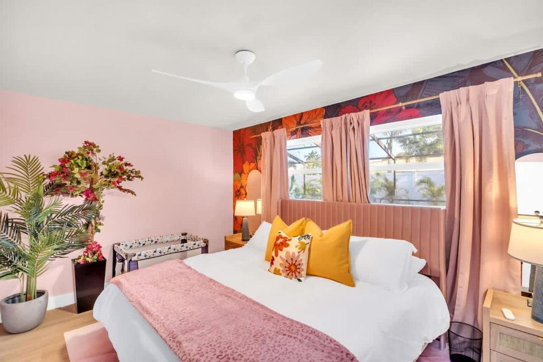 Photo of Bedroom in Seminole