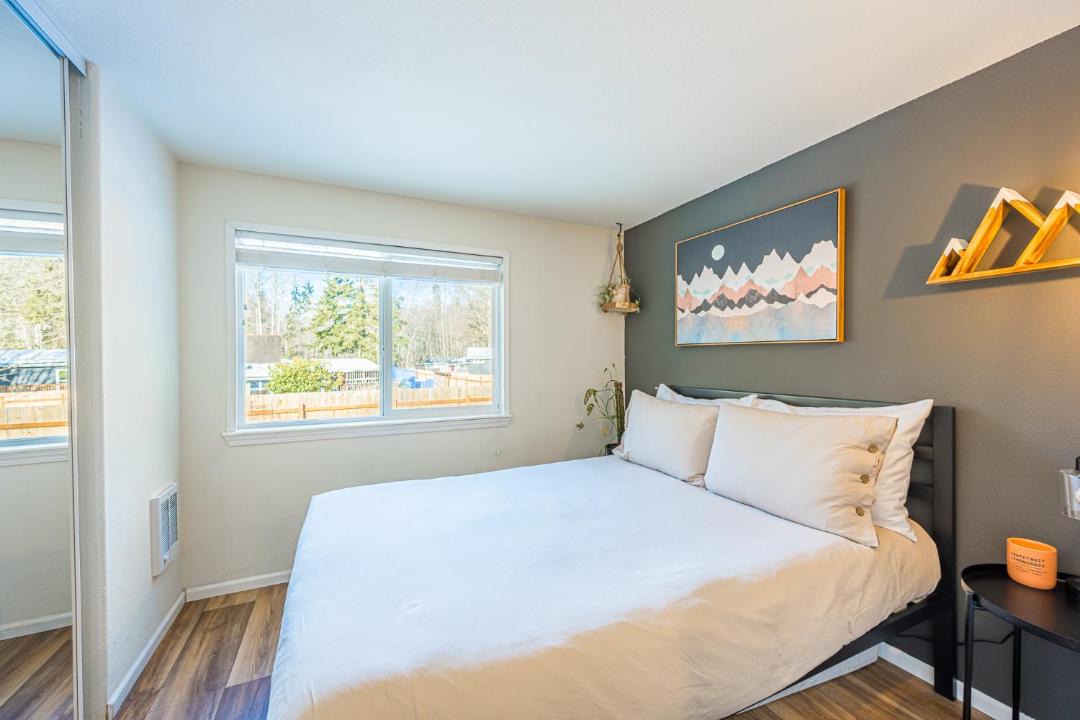 Photo of Others in Port Angeles East