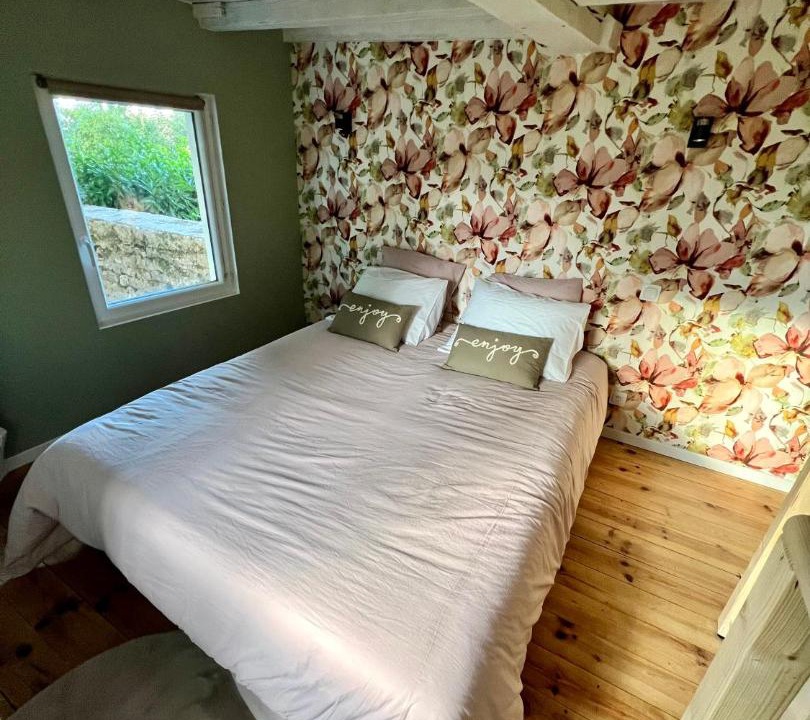 Photo of Bedroom in Commercy