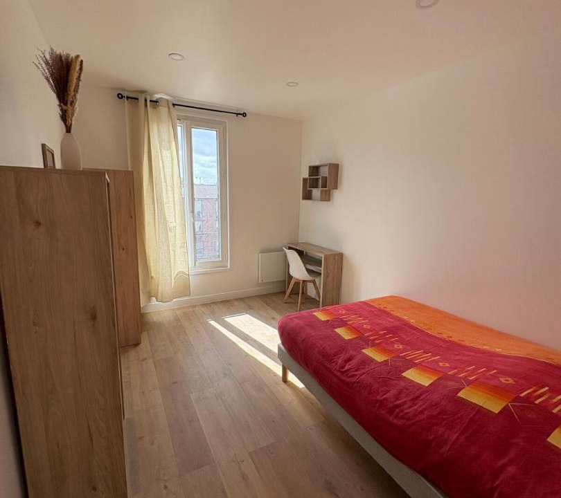Photo of Bedroom in Aubervilliers