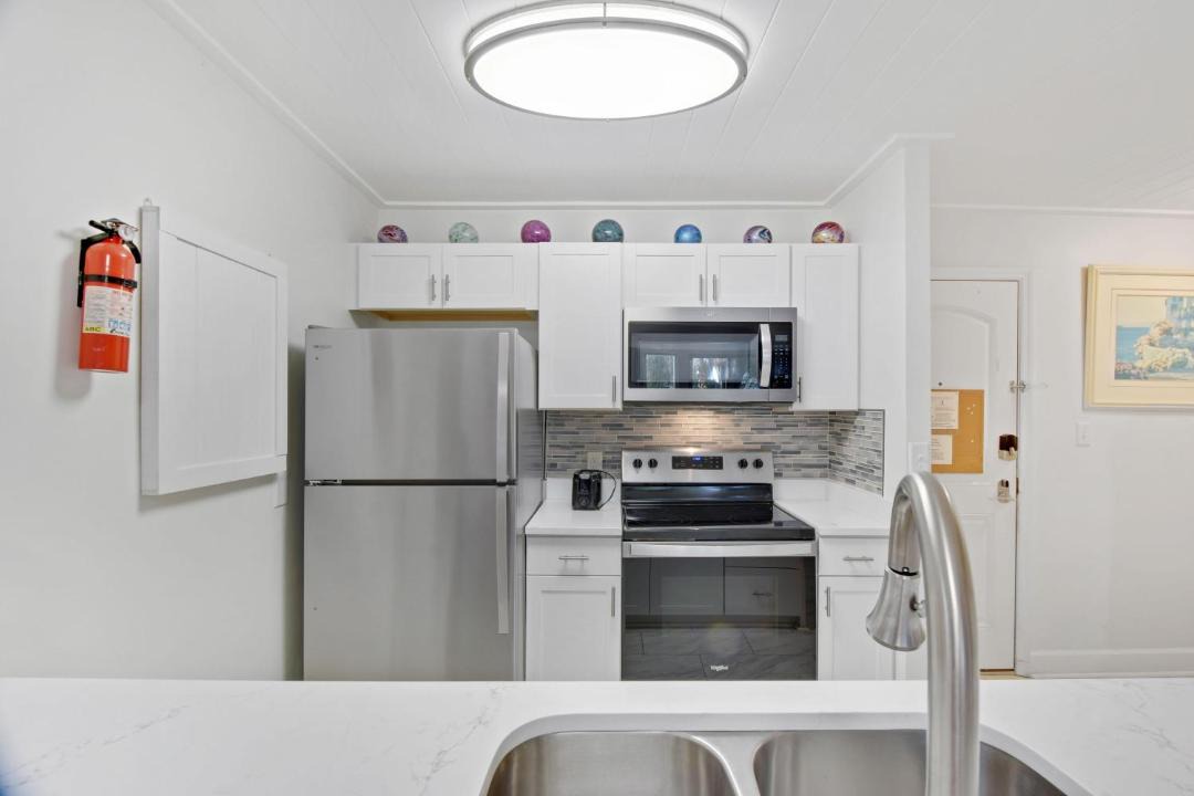 Photo of Kitchen in Jekyll Island