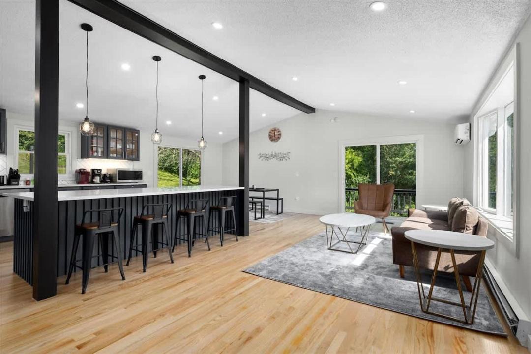 Photo of Others in Skaneateles