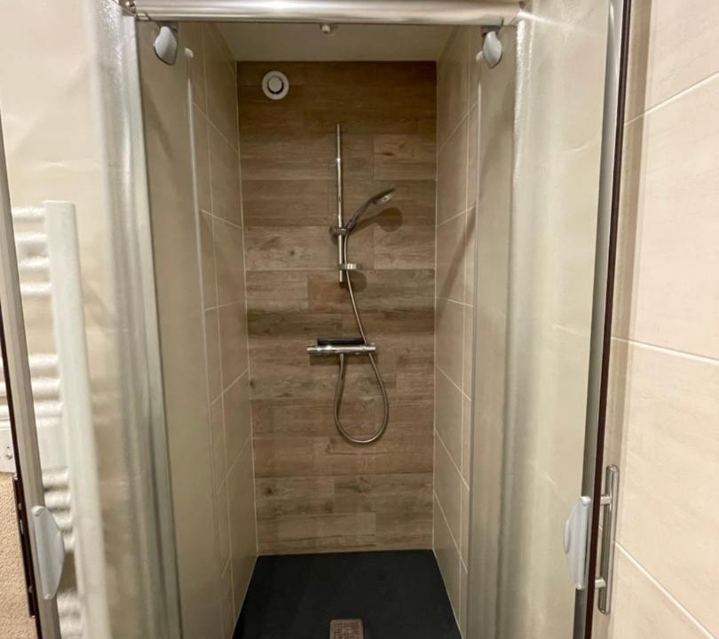 Photo of Bathroom in Blere