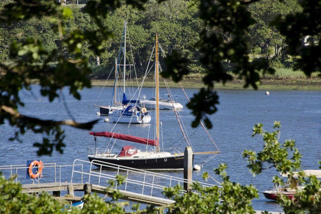 Photo of Others in Beaulieu