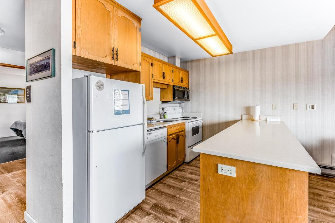 Photo of Kitchen in Historic Bayfront