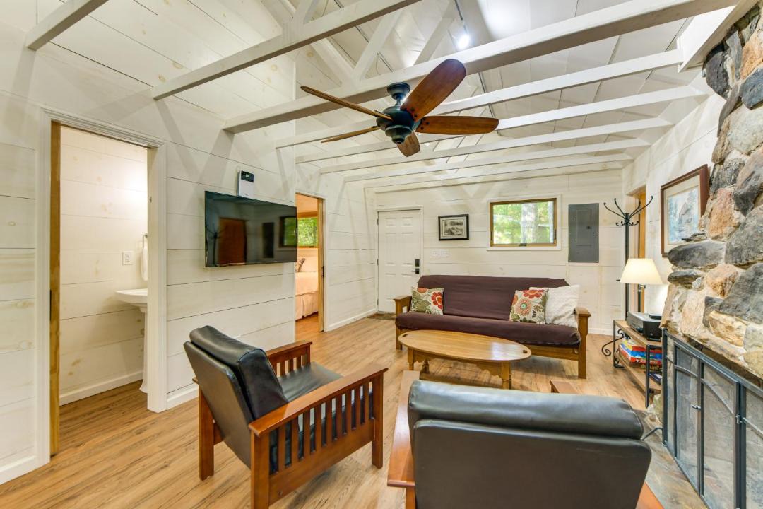 Photo of Others in Howard