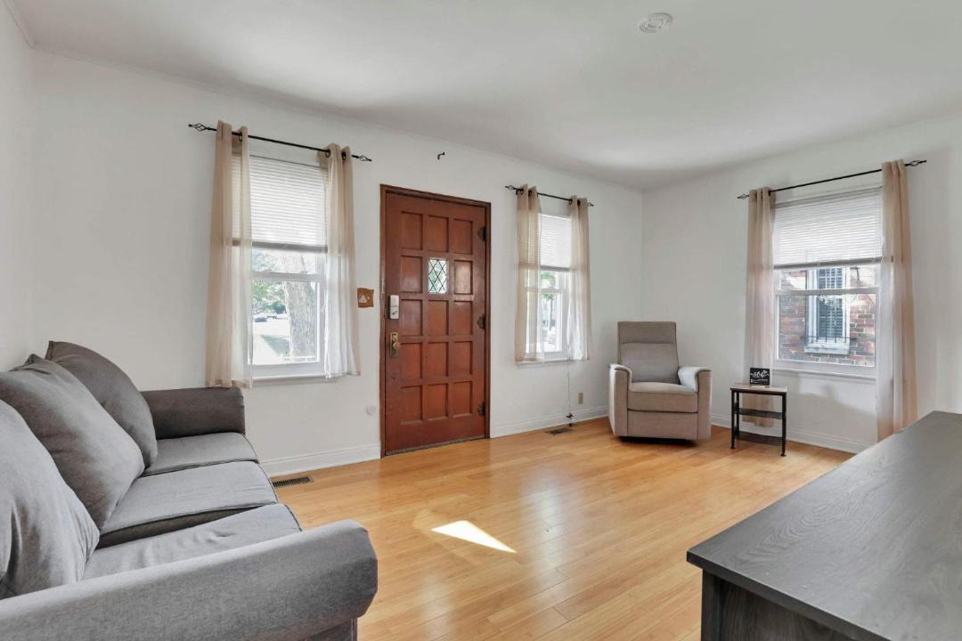 Photo of Others in Grandview Heights