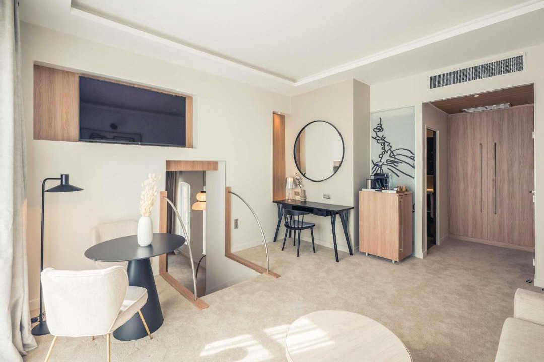 Photo of Others in Troyes