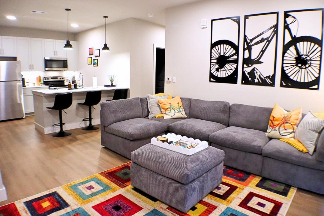 Photo of Livingroom in Rogers