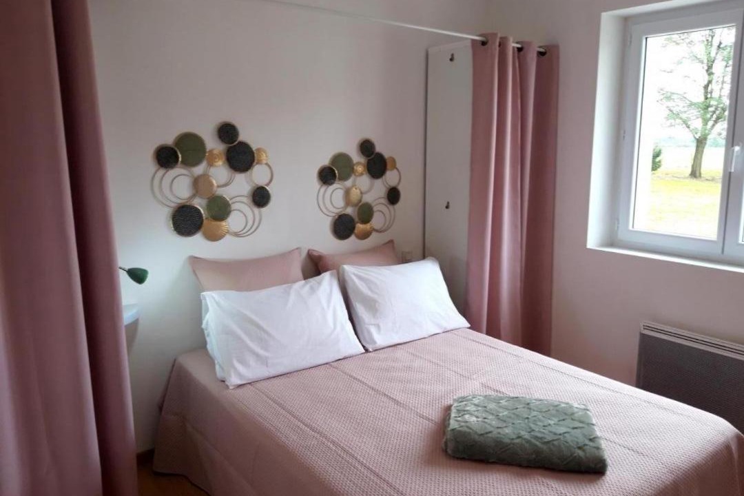 Photo of Bedroom in Haut-Mauco