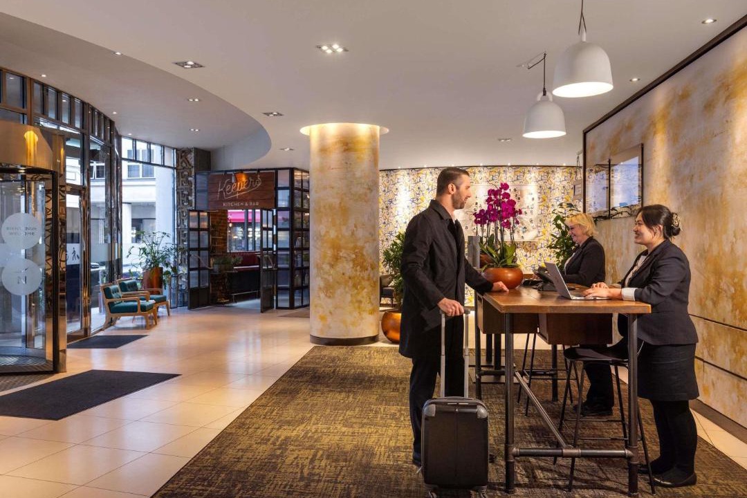 Photo of Others in Tower Hill