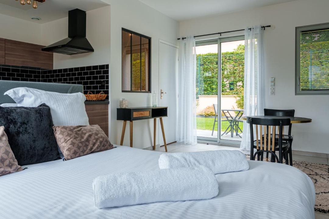 Photo of Bedroom in Saint-Prix