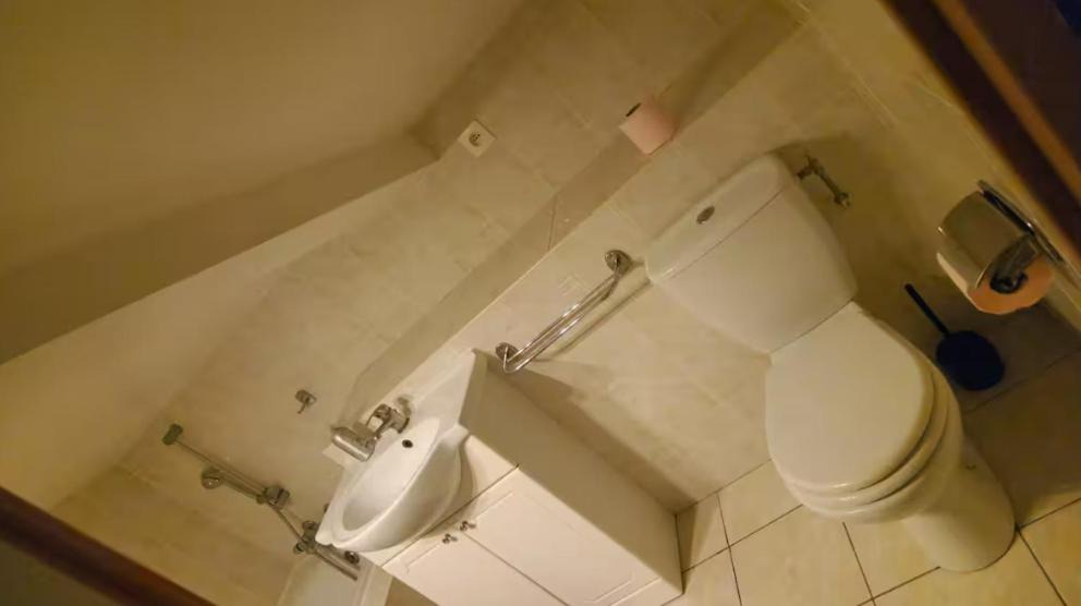 Photo of Bathroom in Alairac