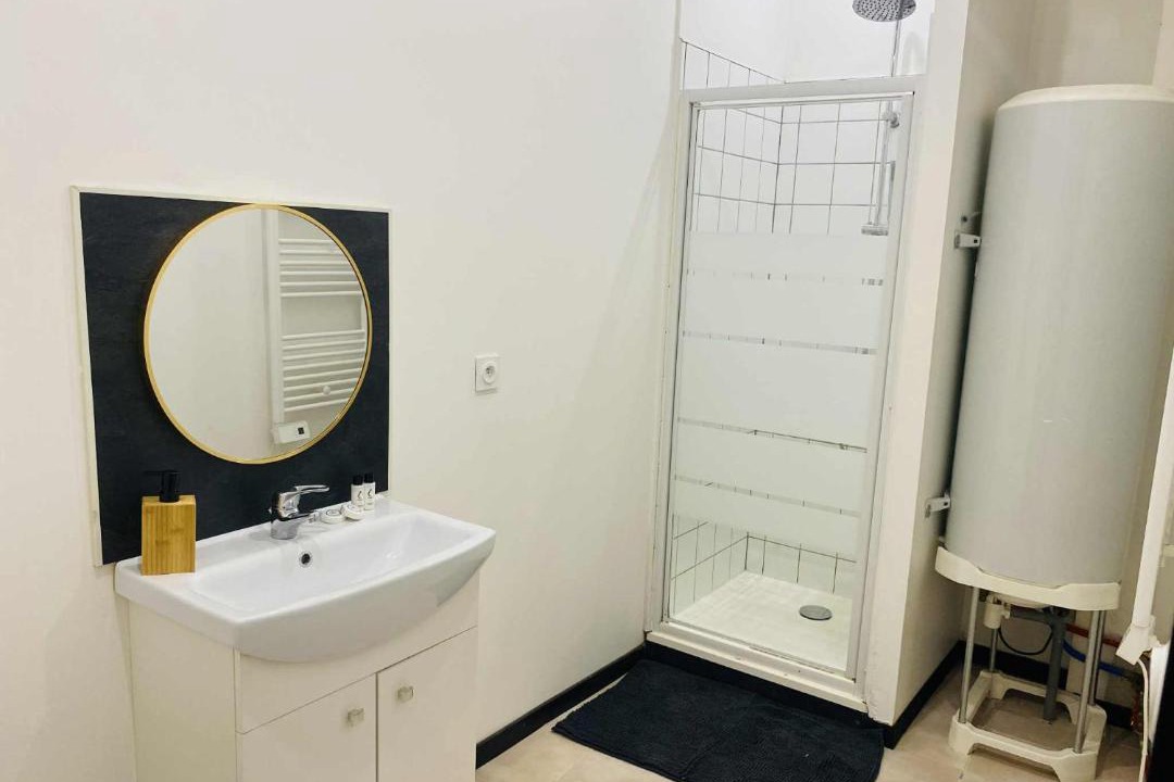Photo of Bathroom in Marmande