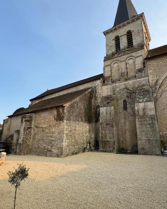 Photo of Buildings in Jaunay-Clan