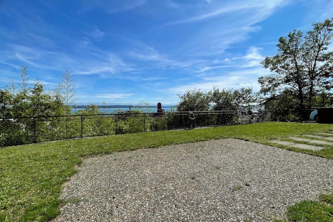 Photo of Others in Neuchatel