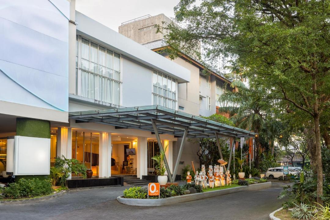 Photo of Others in Sunset Road