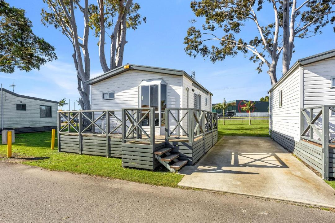 Photo of Others in Heatherbrae