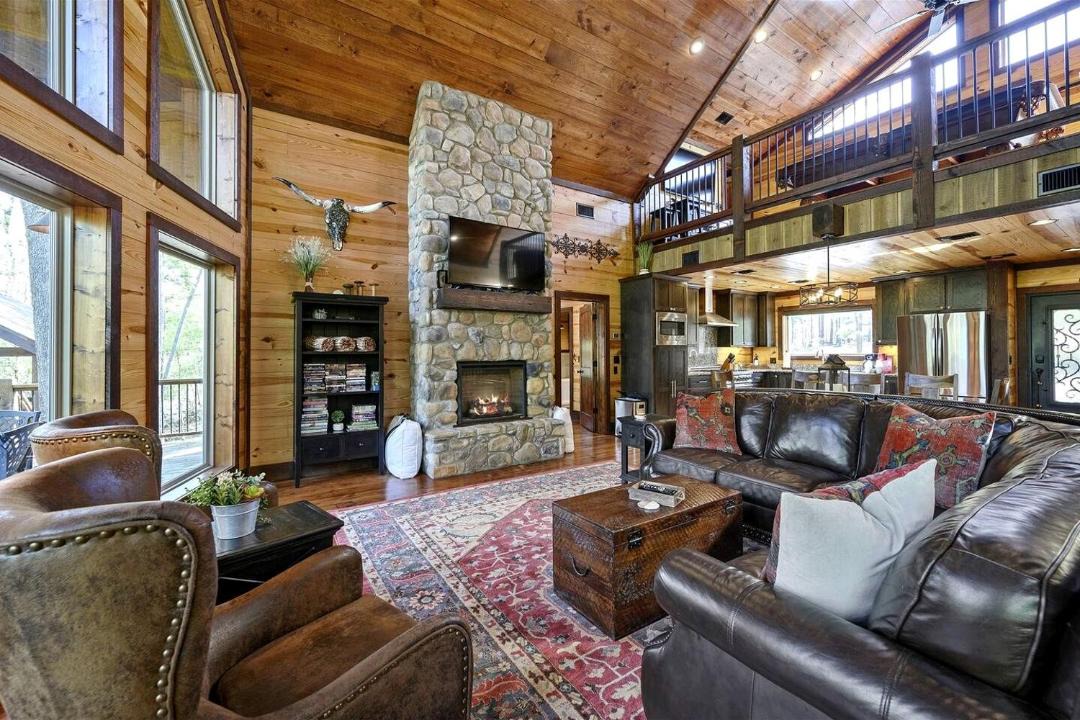 Photo of Others in Hochatown