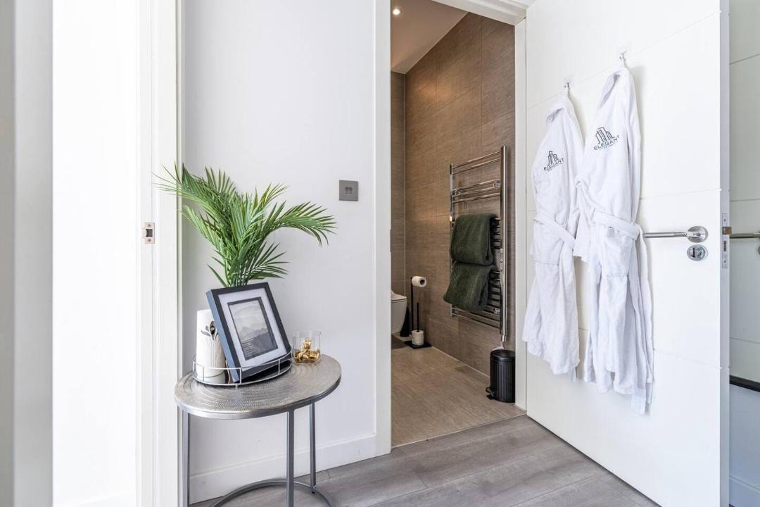 Photo of Others in Great Linford