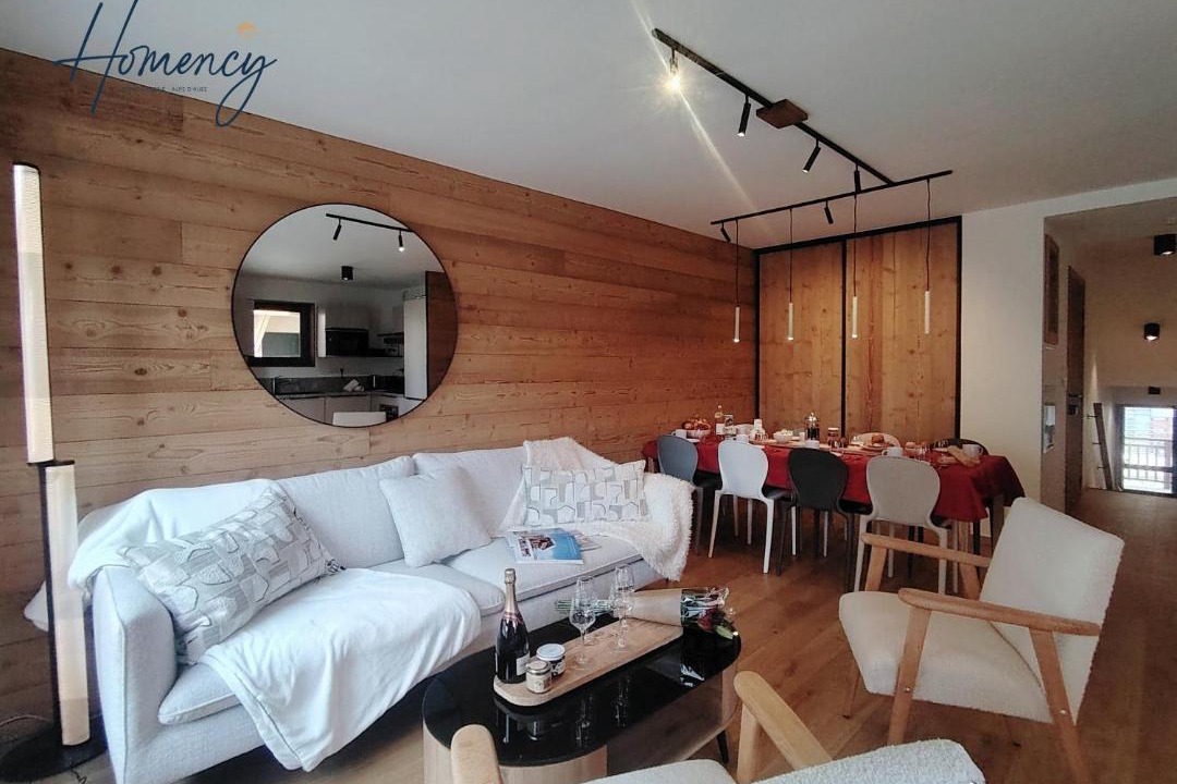 Photo of Livingroom in Eclose-Est