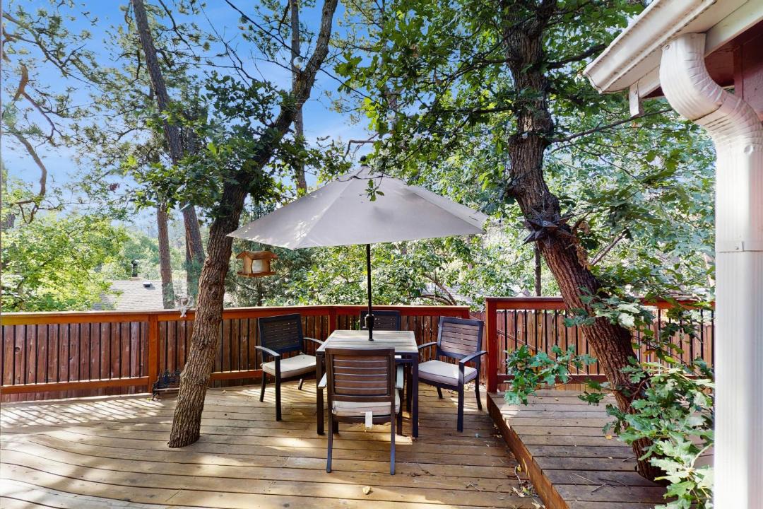 Photo of Patio Balcony in Broadmoor